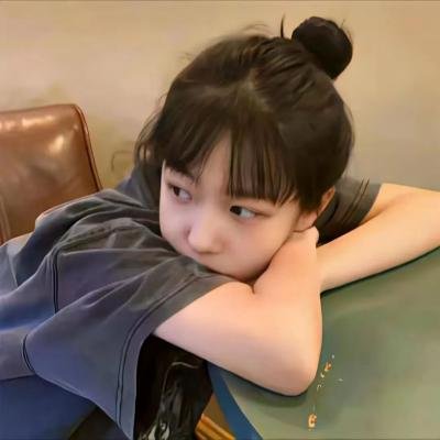 民国小萌宝带着弹幕寻亲